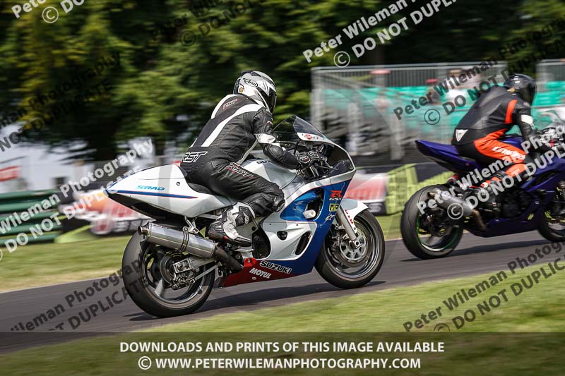 cadwell no limits trackday;cadwell park;cadwell park photographs;cadwell trackday photographs;enduro digital images;event digital images;eventdigitalimages;no limits trackdays;peter wileman photography;racing digital images;trackday digital images;trackday photos